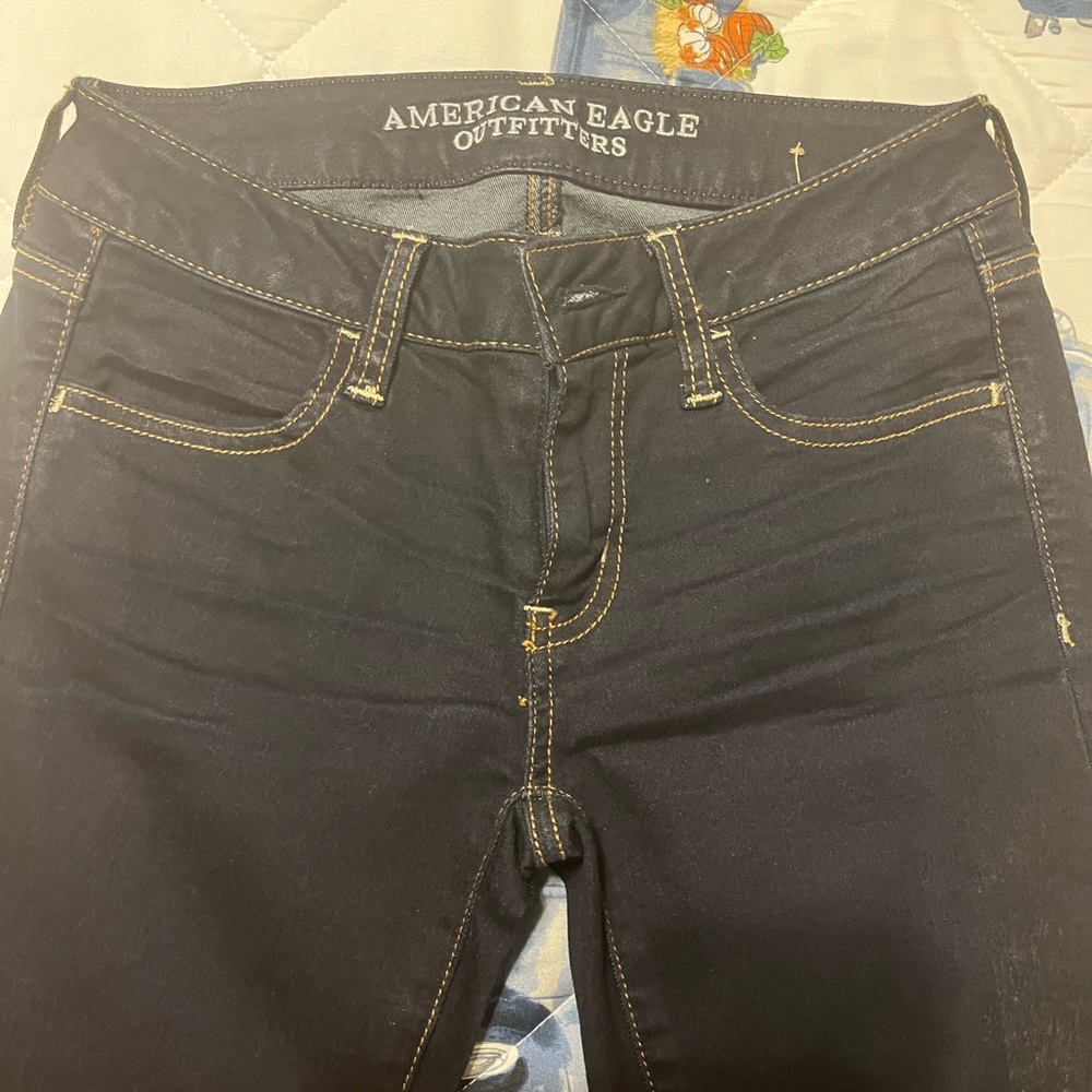 American eagle jeans. Dark wash. Low rise.